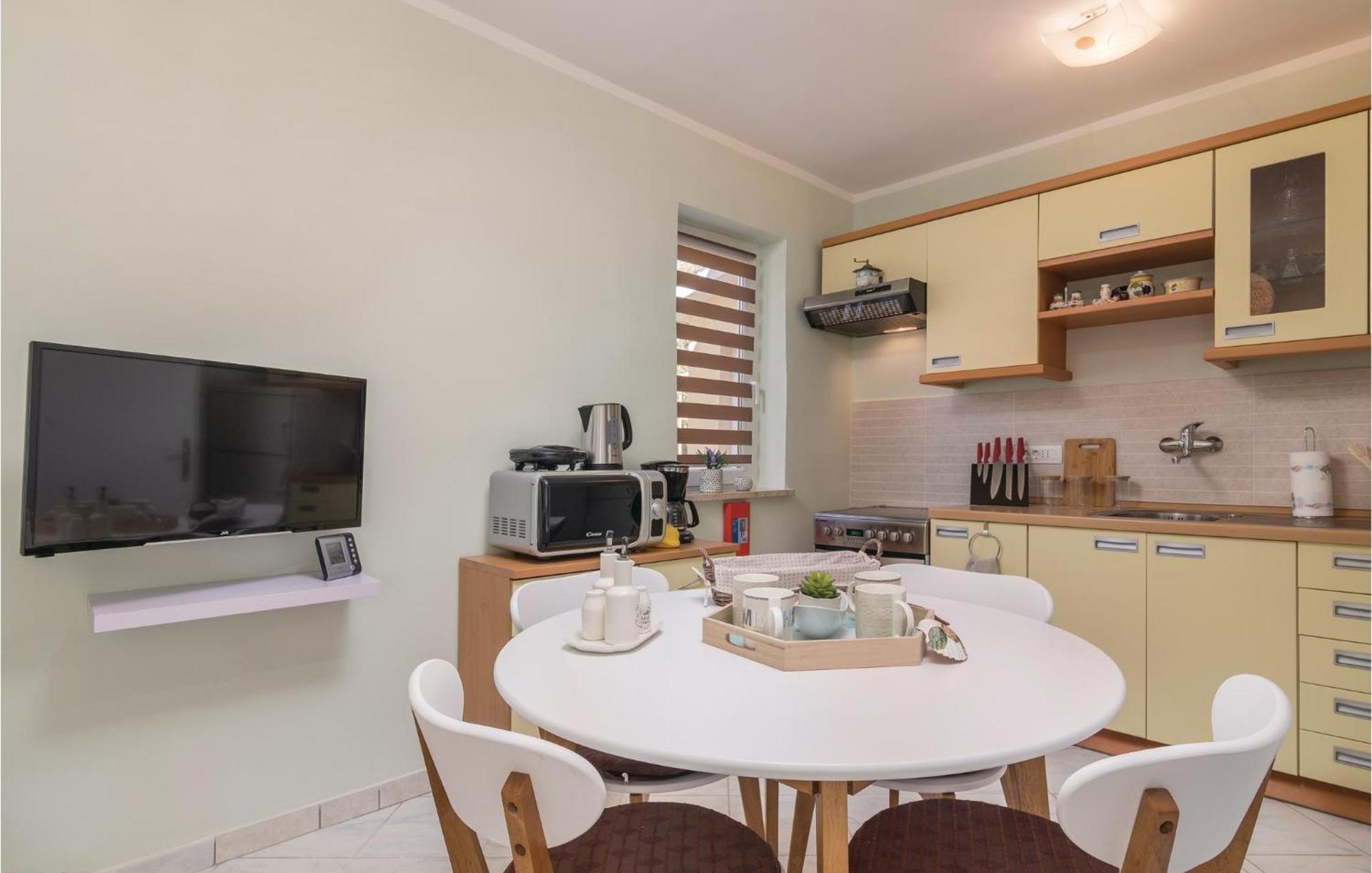 Amazing Apartment In Rabac With Wifi Raša Dış mekan fotoğraf