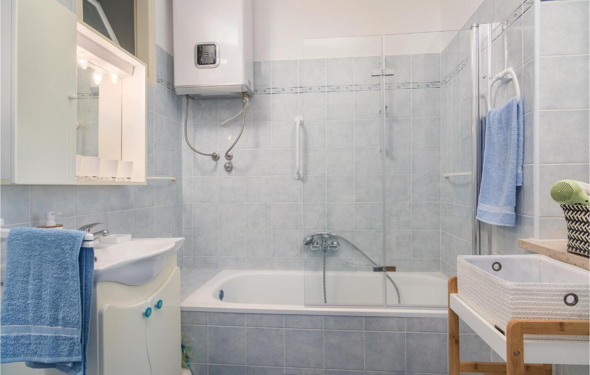 Amazing Apartment In Rabac With Wifi Raša Dış mekan fotoğraf